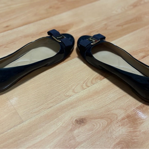 Salvatore Ferragamo Black Patent Ballet Flats - Picture 10 of 10